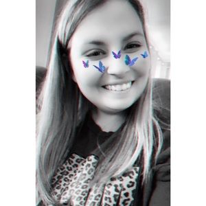 Meet your Posher, Brooke